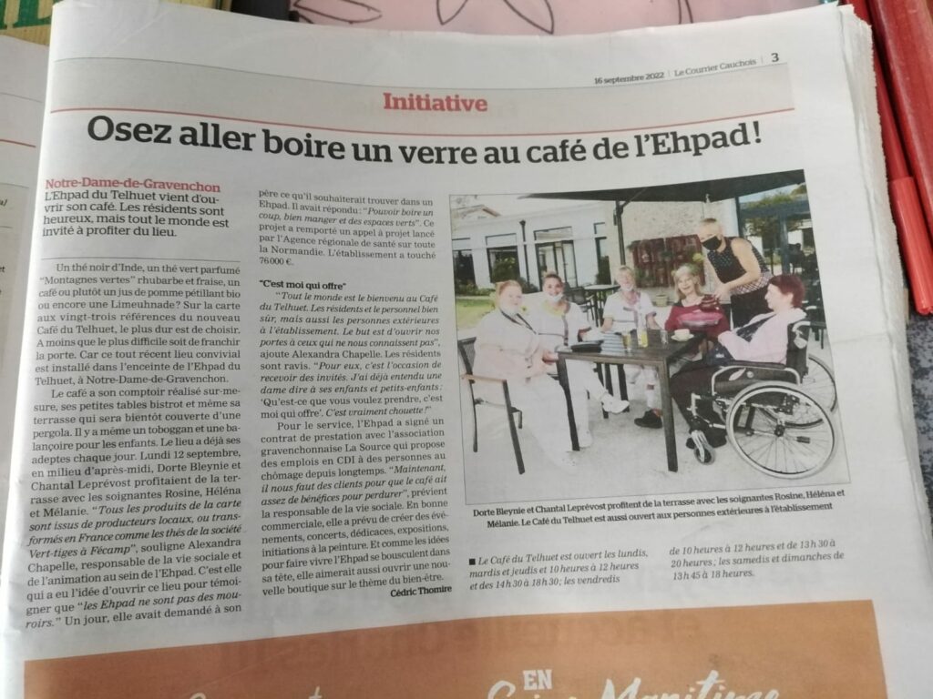 Article LA Source PJ2S Oser aller boire un verre au café de l'EHPAD